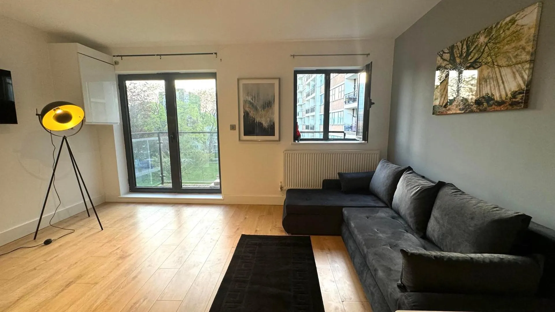 Apartment Stunning 2Bedroom Flat With 2 Balcony In Whitechapel - 5Mins To Aldgate Station London United Kingdom