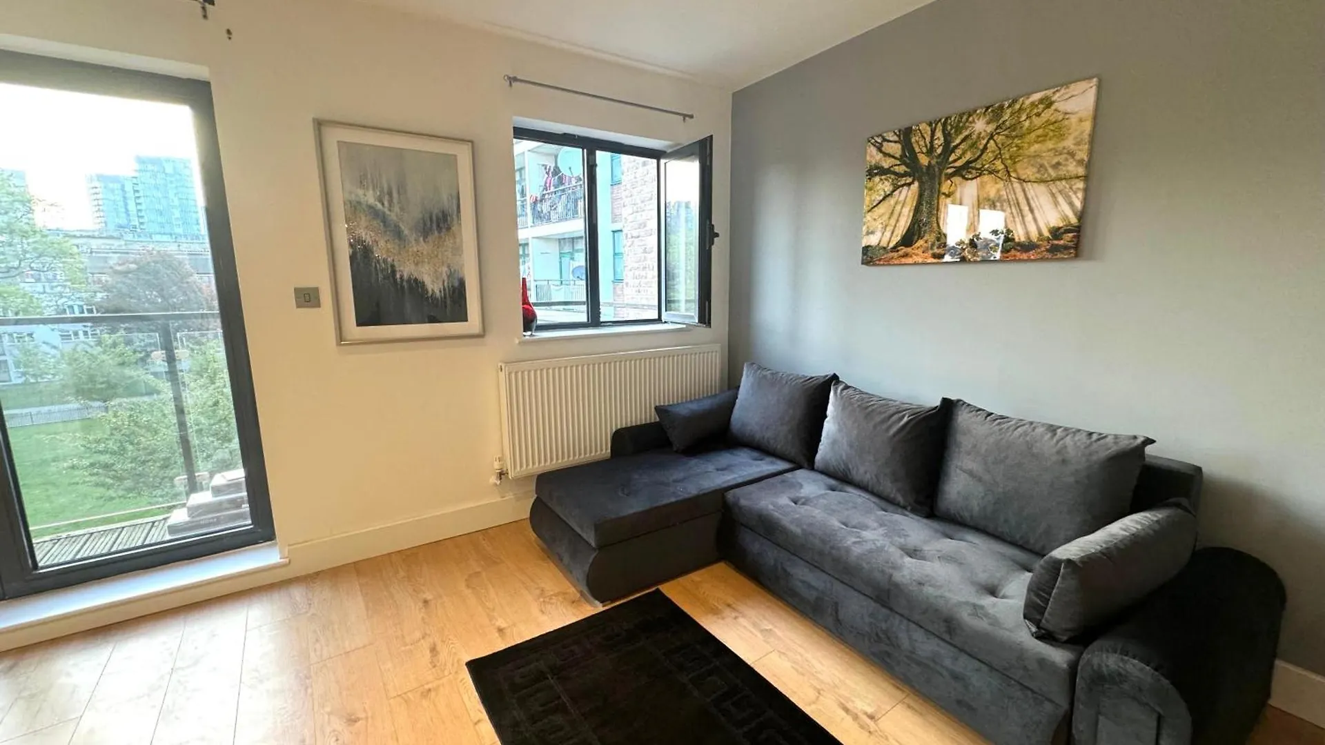 Stunning 2Bedroom Flat With 2 Balcony In Whitechapel - 5Mins To Aldgate Station London United Kingdom